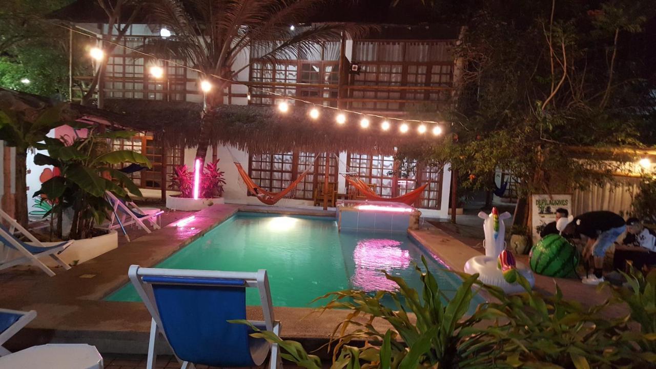 Hotel Sumpa Montañita エクステリア 写真
